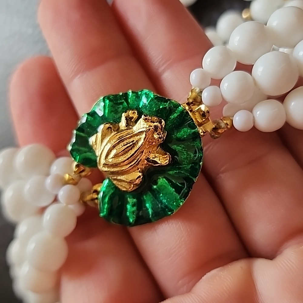 VTG Gay Boyer necklace
